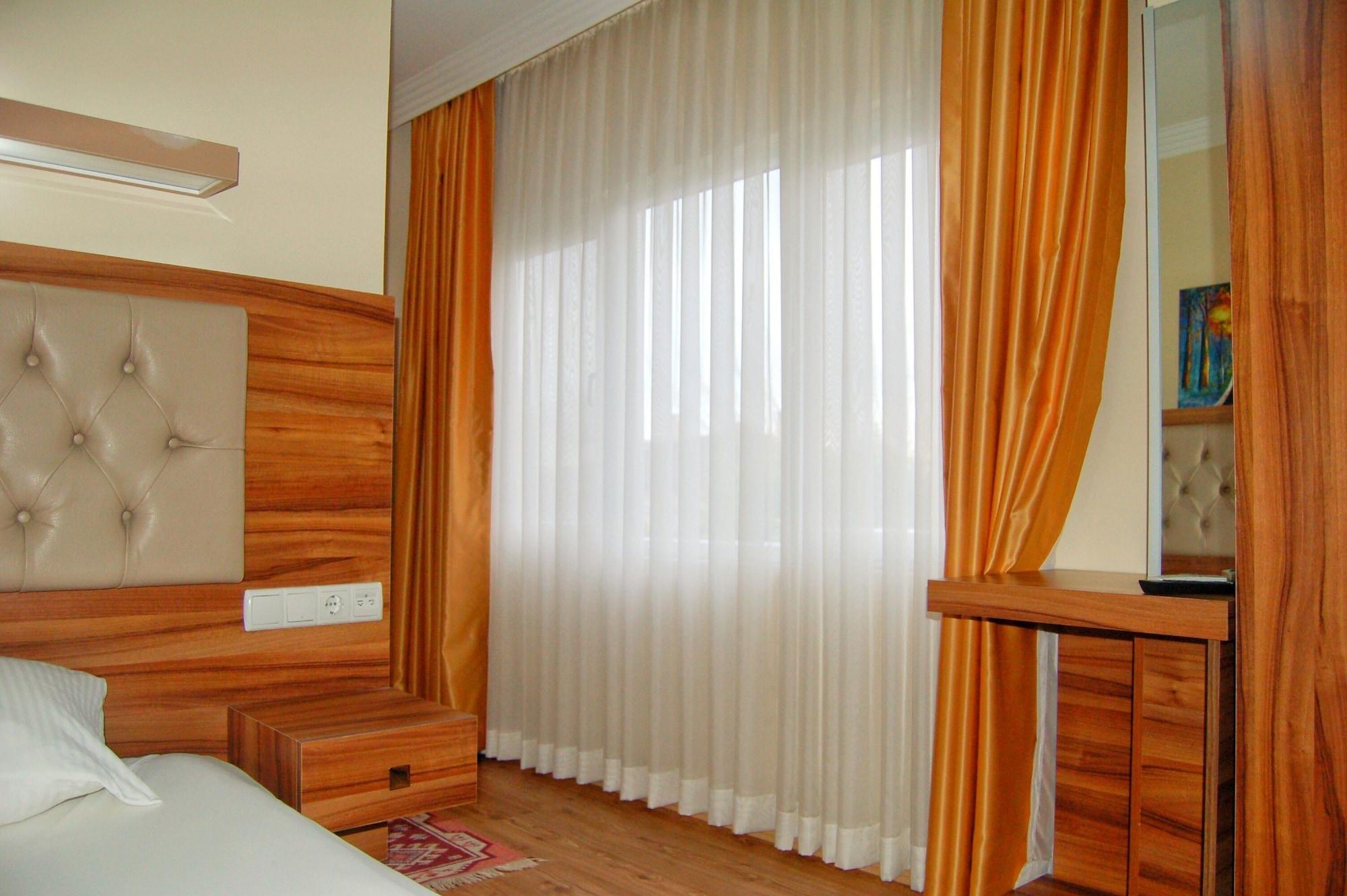 Hotel Twenty Antalya Bagian luar foto