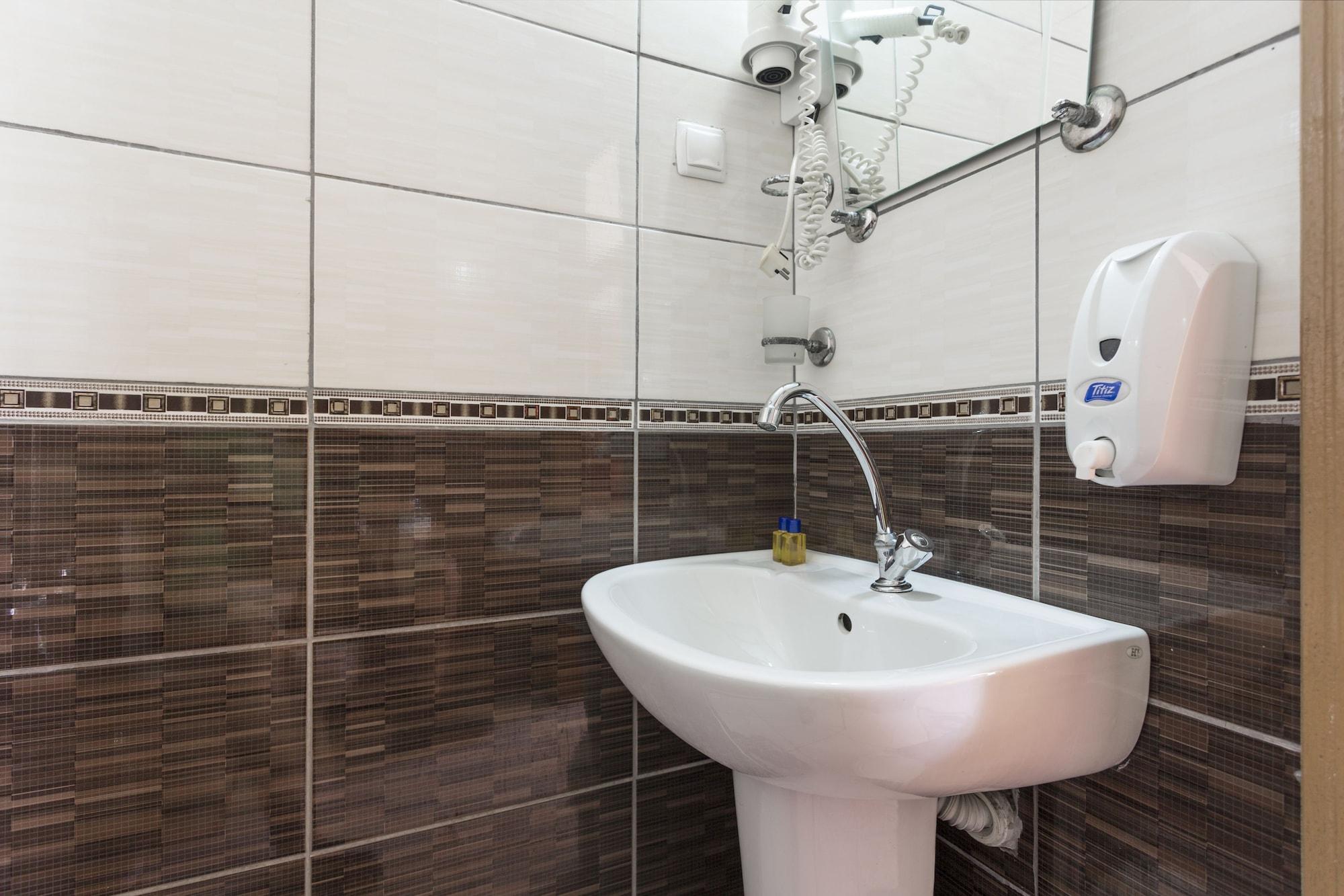 Hotel Twenty Antalya Bagian luar foto