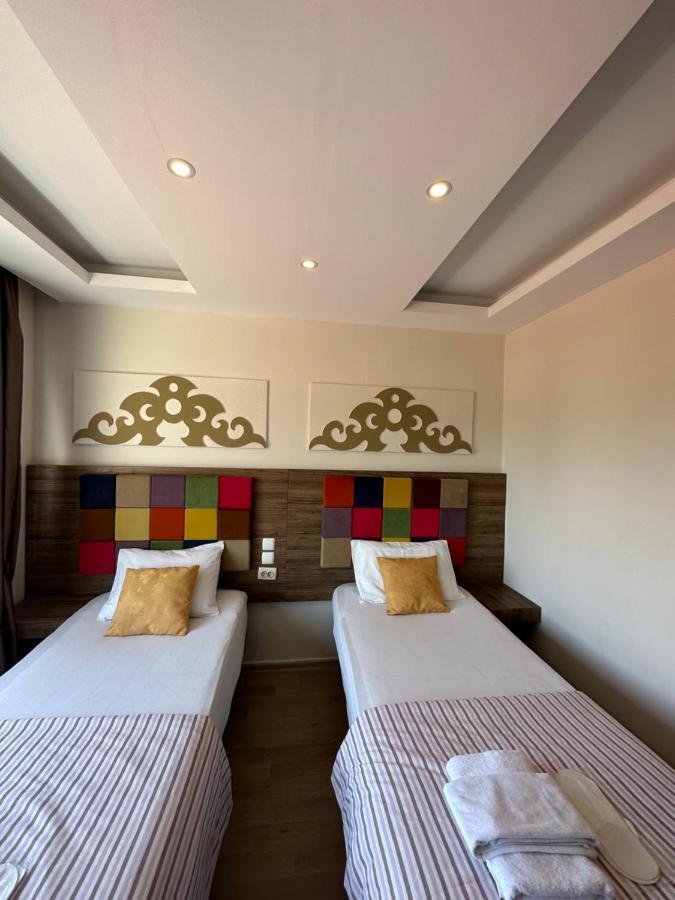 Hotel Twenty Antalya Bagian luar foto