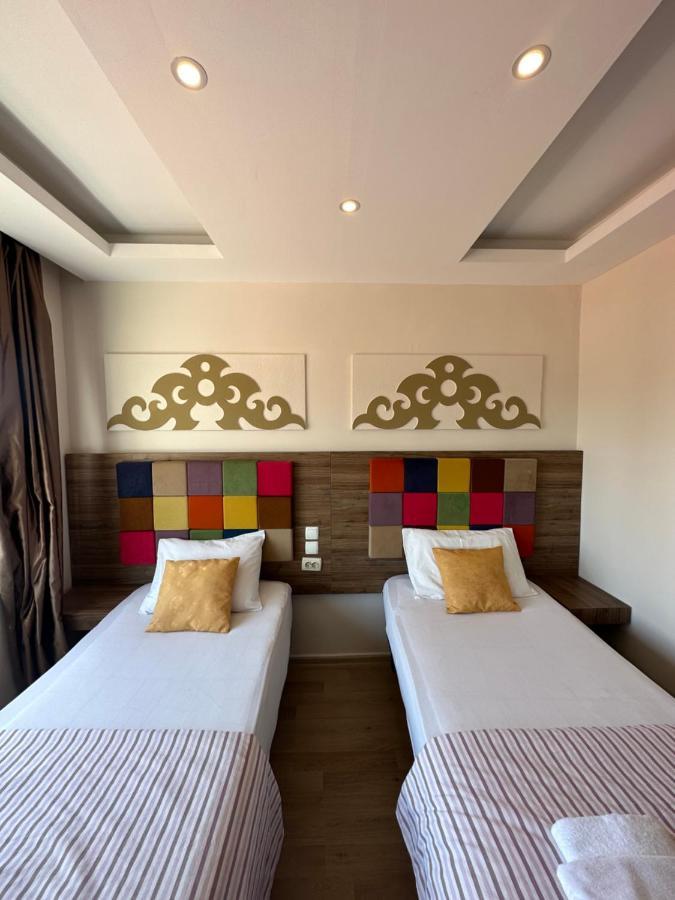 Hotel Twenty Antalya Bagian luar foto