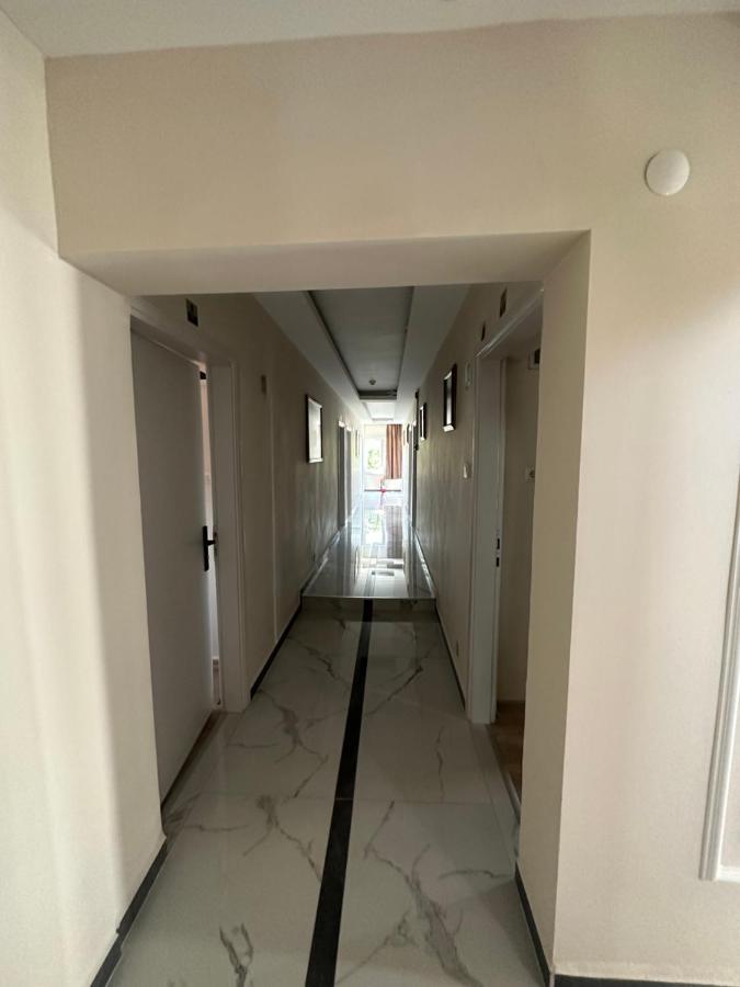 Hotel Twenty Antalya Bagian luar foto