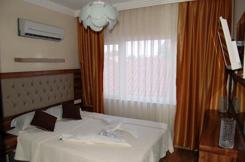 Hotel Twenty Antalya Bagian luar foto