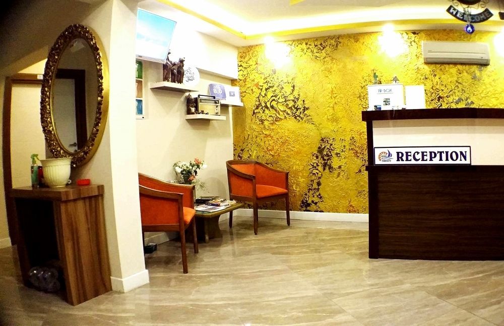 Hotel Twenty Antalya Bagian luar foto