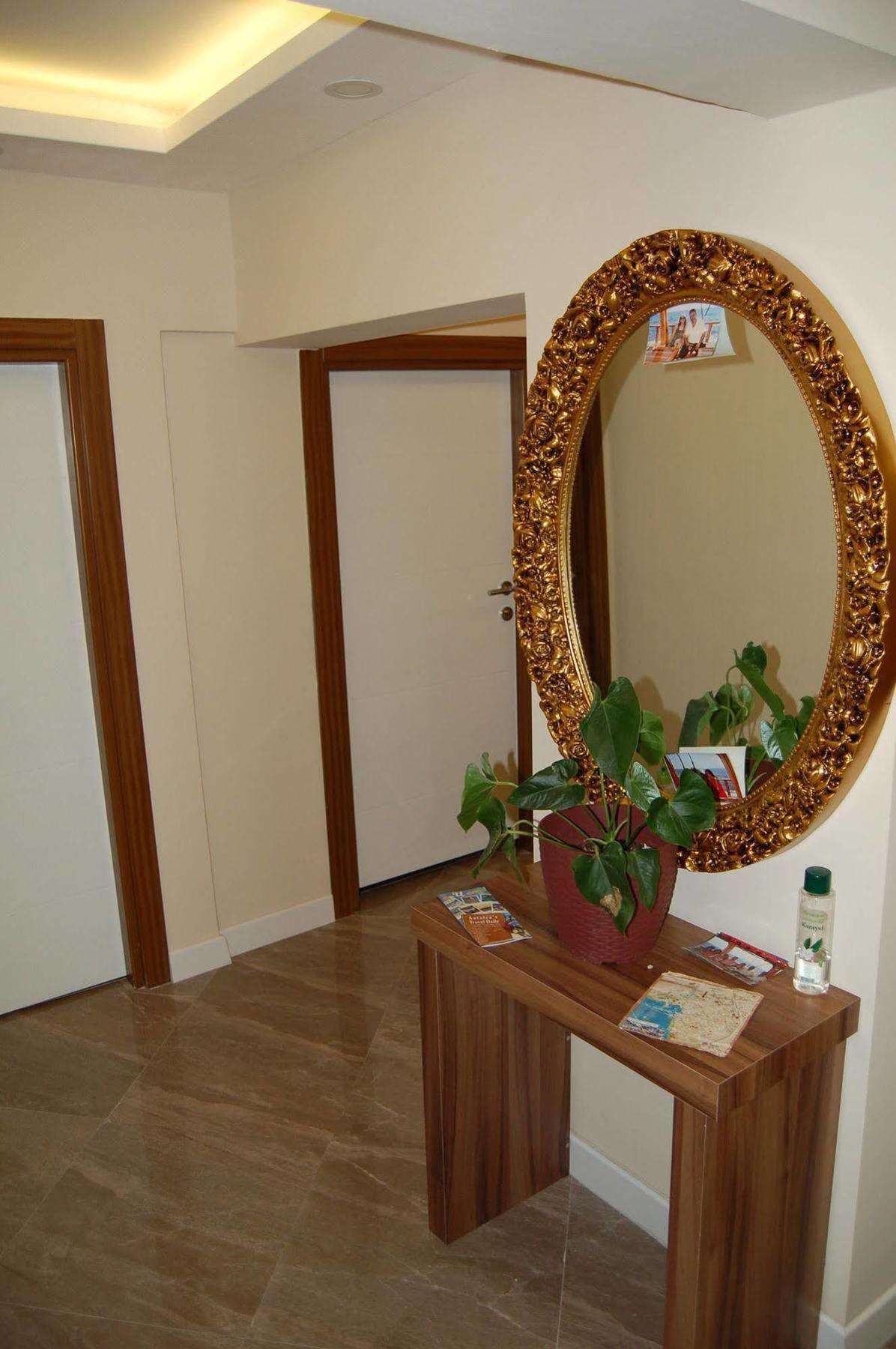 Hotel Twenty Antalya Bagian luar foto