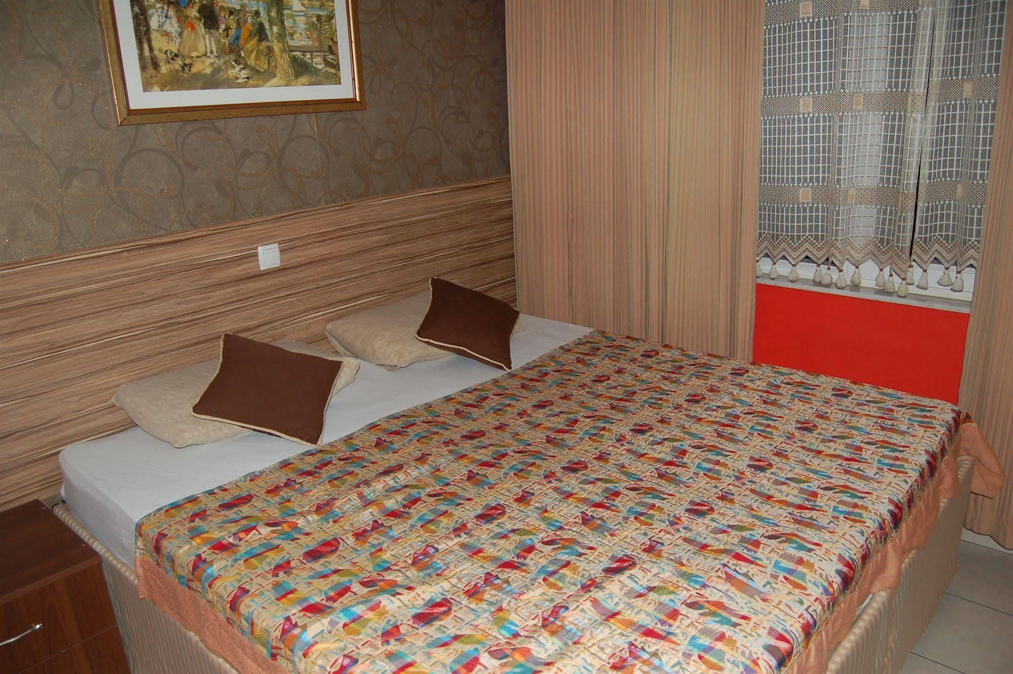 Hotel Twenty Antalya Bagian luar foto