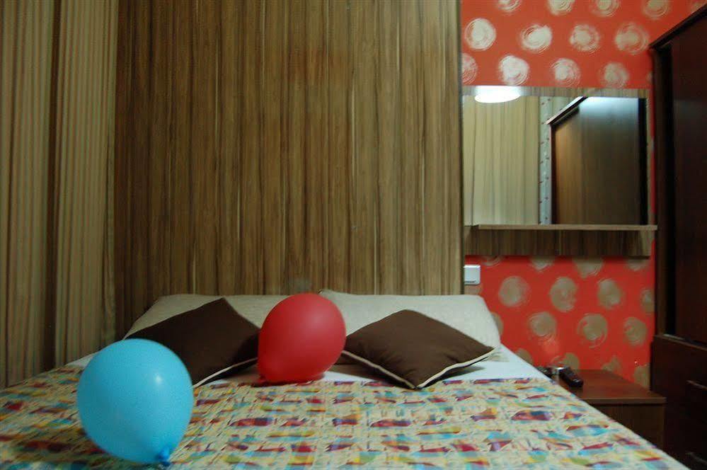 Hotel Twenty Antalya Bagian luar foto
